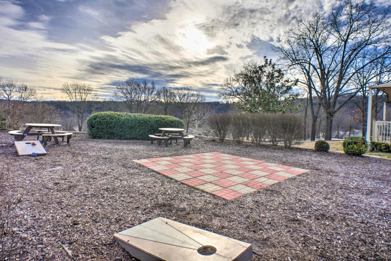 Lavish Branson Escape With Resort And Lake Access Экстерьер фото